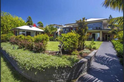 Studio Cabana On Golf In Mollymook - Accommodation Burleigh 7