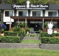 Yeppoon Beachhouse - Hostel - Accommodation Burleigh