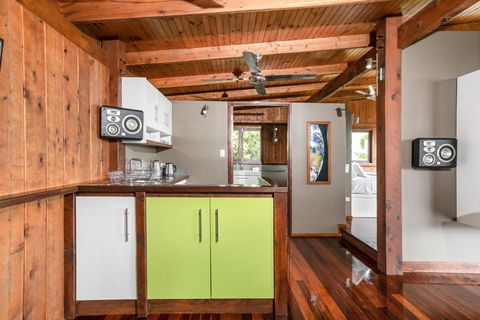 Daintree Holiday Homes La Vista - Accommodation Burleigh 3