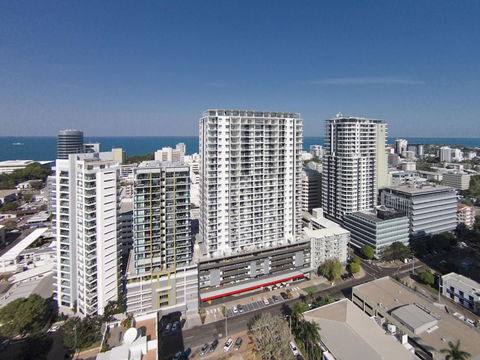 Oaks Darwin Elan Hotel - Accommodation Burleigh 0