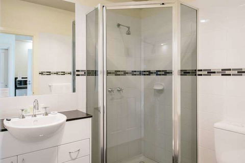 Fairways Resort - Accommodation Burleigh 4