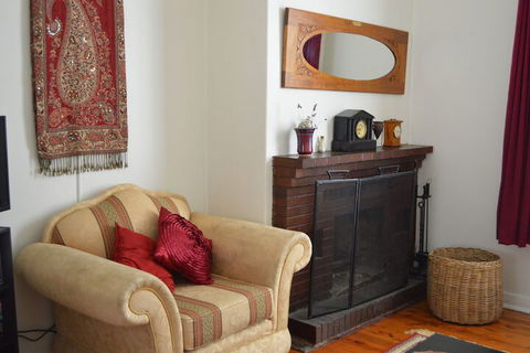 House On The Hill Hunter Valley - Accommodation Burleigh 6