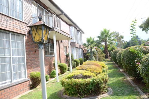 Motel Margeurita - Accommodation Burleigh 5