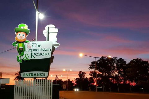 The Leprechaun Resort - Accommodation Burleigh 1