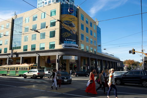 Amity Apartment Hotels - Accommodation Burleigh 2