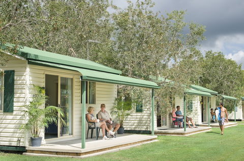 Glen Villa Resort - Accommodation Burleigh 2
