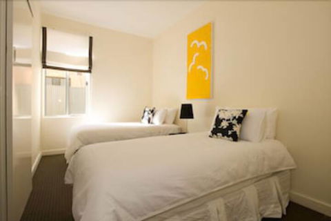 Arabella On West Apartments - Accommodation Burleigh 6