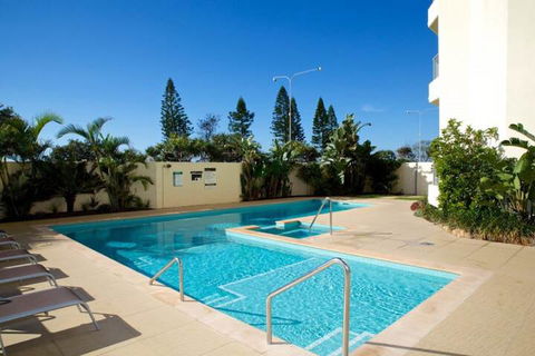 Pacific Plaza Apartments - Accommodation Burleigh 3