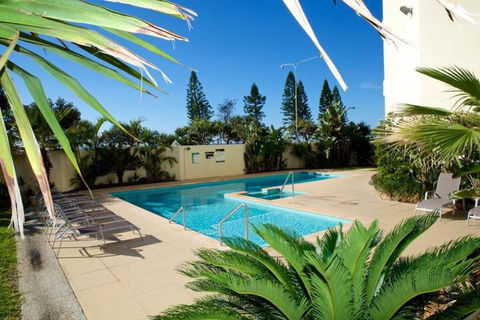 Pacific Plaza Apartments - Accommodation Burleigh 2