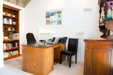 Nelson Bay Bed & Breakfast - Accommodation Burleigh 7