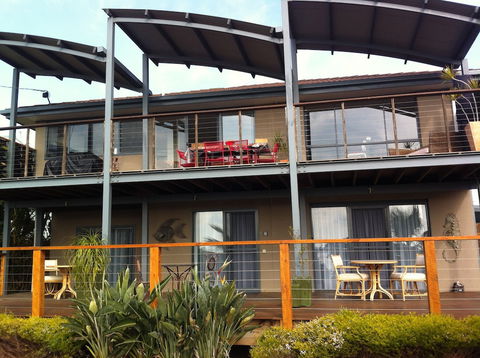 Corinella On The Esplanade Bed & Breakfast - Accommodation Burleigh 0