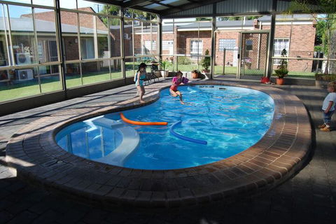 Arkana Motor Inn & Terrace Apartments - Accommodation Burleigh 6
