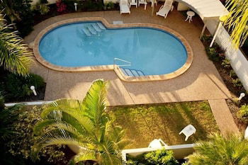 Sundeck Gardens - Accommodation Burleigh 0