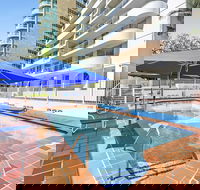 Carlton Apartments - Accommodation Burleigh