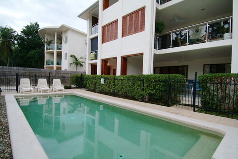 The Mediterranean Beachfront Apartments - Accommodation Burleigh 2