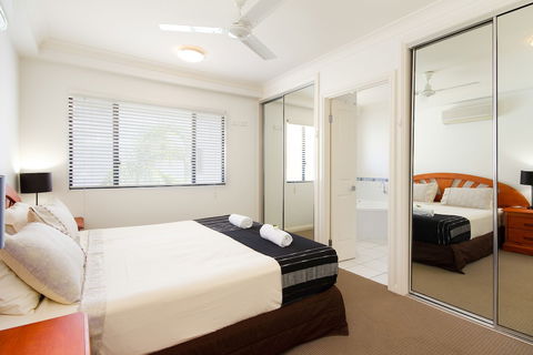 The Mediterranean Beachfront Apartments - Accommodation Burleigh 5