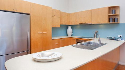 Pipis On The Beach - Accommodation Burleigh 5