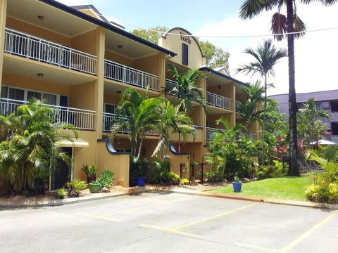 The York Beachfront Holiday Apartments - Accommodation Burleigh 0