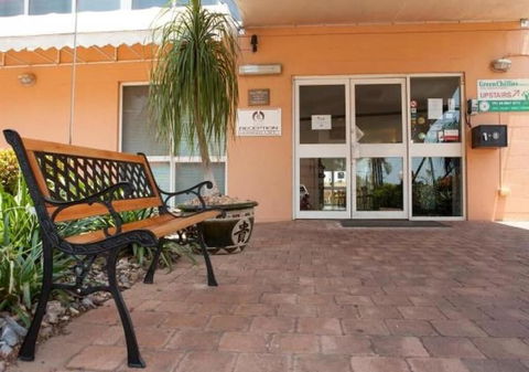 Alatai Holiday Apartments - Accommodation Burleigh 1