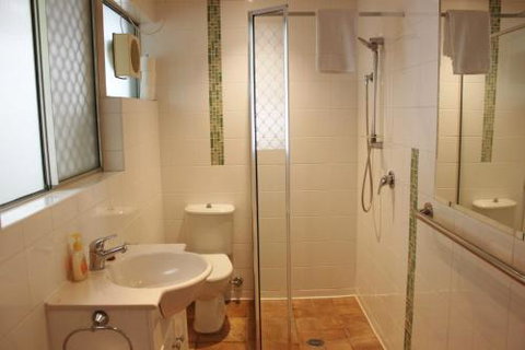 A Beautiful Flat - Accommodation Burleigh 4