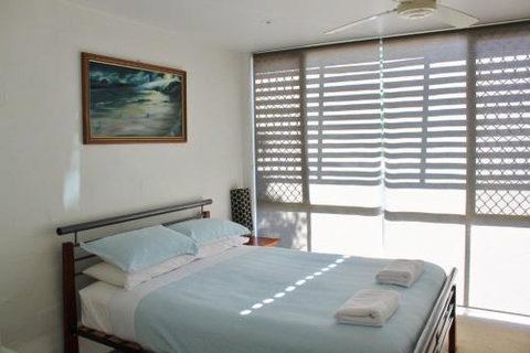 A Beautiful Flat - Accommodation Burleigh 6