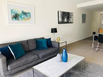 Wyndel Apartments - Bertram - Accommodation Burleigh 4