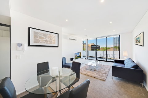 Wyndel Apartments - Bertram - Accommodation Burleigh 6