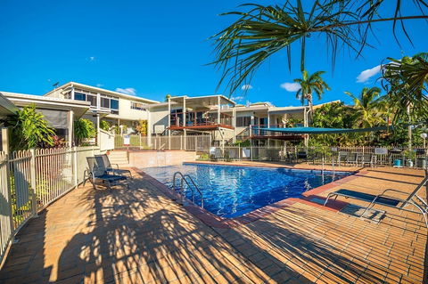 Airlie Apartments - Accommodation Burleigh 1