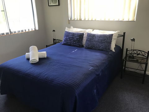 Bella Mare Beachside Apartments - Accommodation Burleigh 5