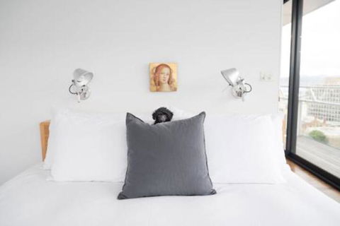 Avalon City Retreat - Accommodation Burleigh 5