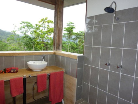 Wompoo Eco Retreat - Accommodation Burleigh 6