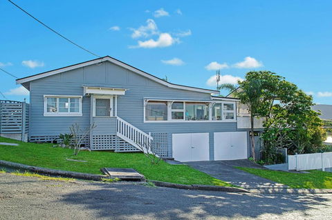 Longboard 1 Hill Street - Accommodation Burleigh 6