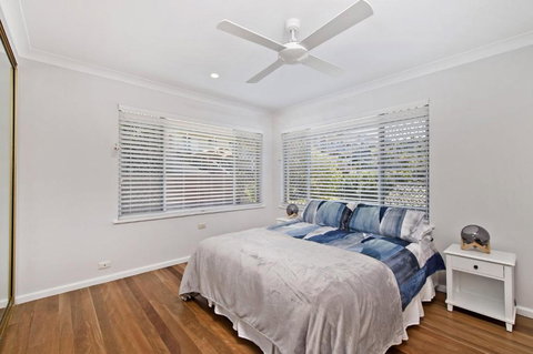 143 Matthew Flinders Drive Port Macquarie - Accommodation Burleigh 2