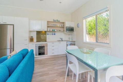 Yamba Daze Sunrise Pet Friendly - Accommodation Burleigh 0
