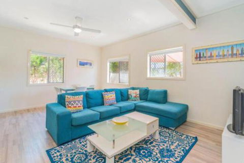 Yamba Daze Sunrise Pet Friendly - Accommodation Burleigh 6