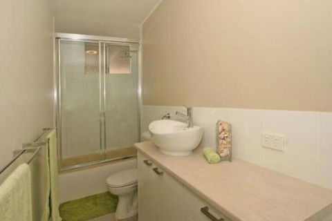 Yamba Daze Sunrise Pet Friendly - Accommodation Burleigh 5