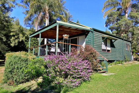 Siver Cabin - Accommodation Burleigh 4