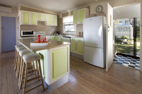 Kirbys Berrara Beach House - Accommodation Burleigh 5