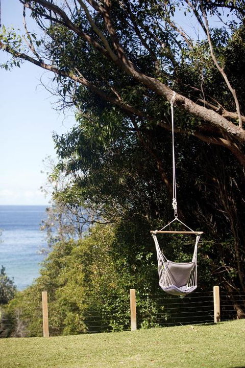 Kirbys Berrara Beach House - Accommodation Burleigh 4