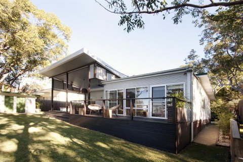 Kirbys Berrara Beach House - Accommodation Burleigh 1