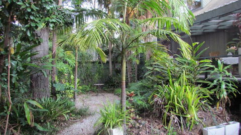 Lake Russell Retreat - Accommodation Burleigh 1