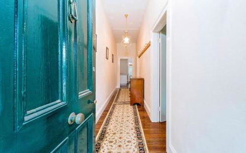 Azile 1875 Heritage Victorian Duplex - Accommodation Burleigh 4