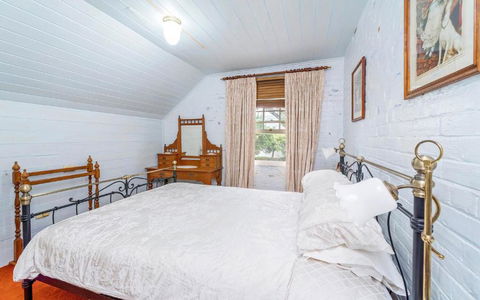 Azile 1875 Heritage Victorian Duplex - Accommodation Burleigh 5