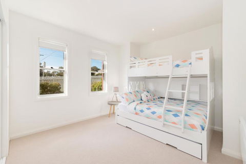 Beach Belle - Accommodation Burleigh 6