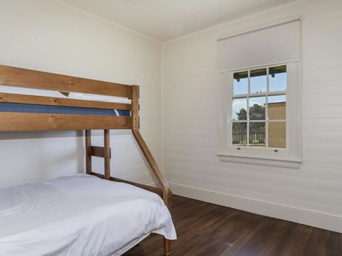 Yamba Pilot Cottage 2 Pets Welcome Close To Beach - Accommodation Burleigh 1