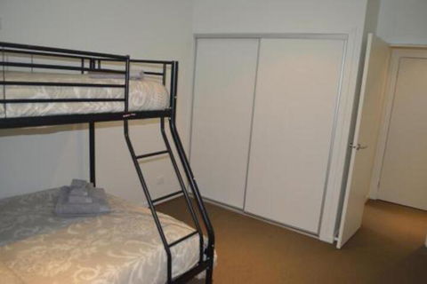 Family Friendly Unit - Accommodation Burleigh 4