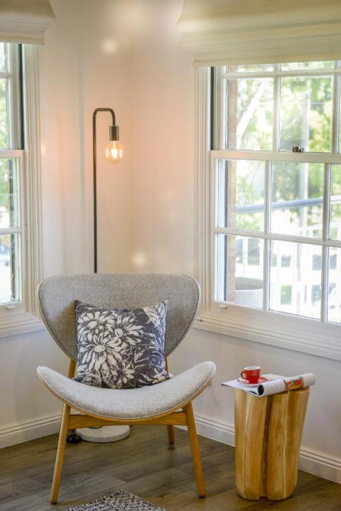 Myrtle Tree Lodge Flowers Kangaroo Valley - Accommodation Burleigh 5