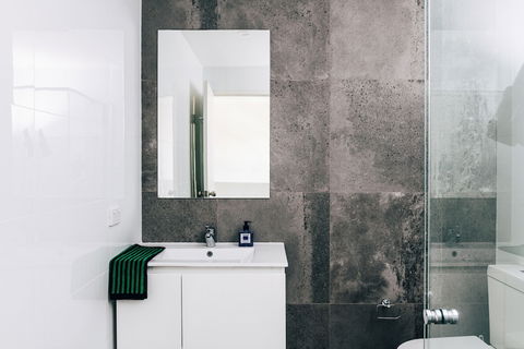 UKO Stanmore - Accommodation Burleigh 1