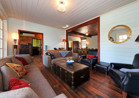 Ventnor Guest House - Accommodation Burleigh 4