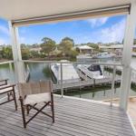 Beach 2 Waterfront Villa & Beach - Accommodation Burleigh 0